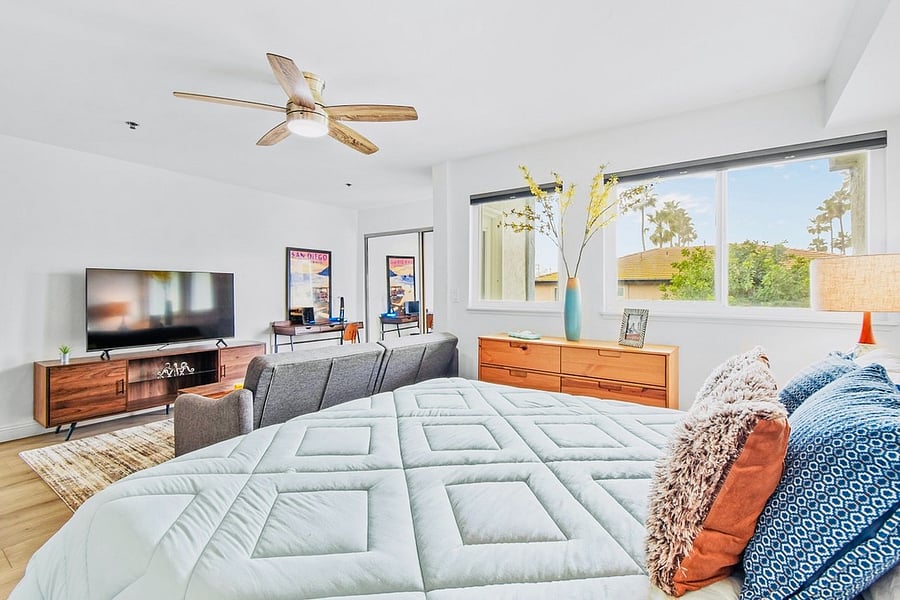 Well Appointed Suite/Studio with everything you need!