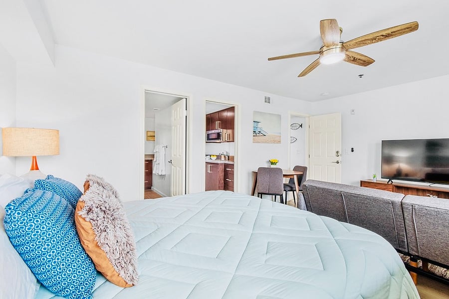 Well Appointed Suite/Studio with everything you need!