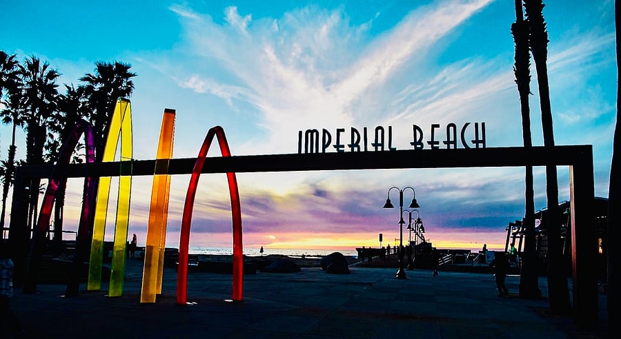 Portside Park, entrance to the Pier