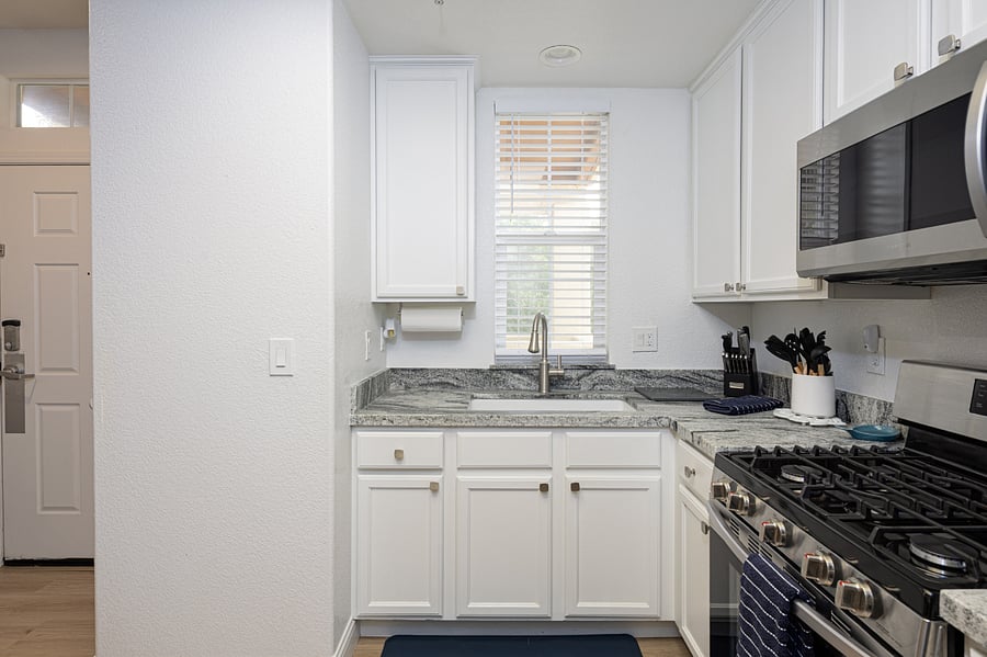 Furnished Finder property 823174_1 photo 8