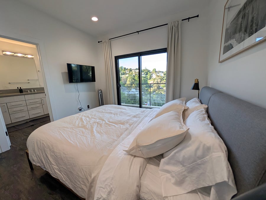 Furnished Finder property 823183_1 photo 11