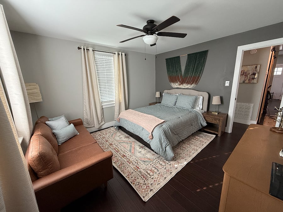 Primary Bedroom with Queen bed