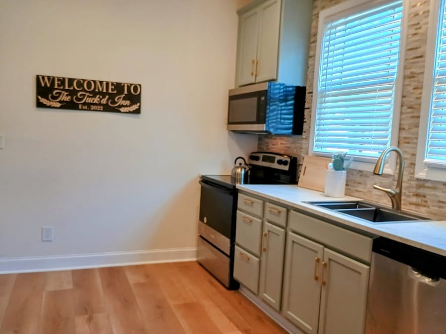 Furnished Finder property 823301_1 photo 4