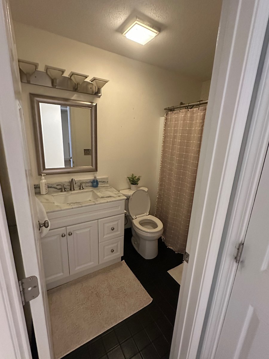 Furnished Finder property 823356_1 photo 15