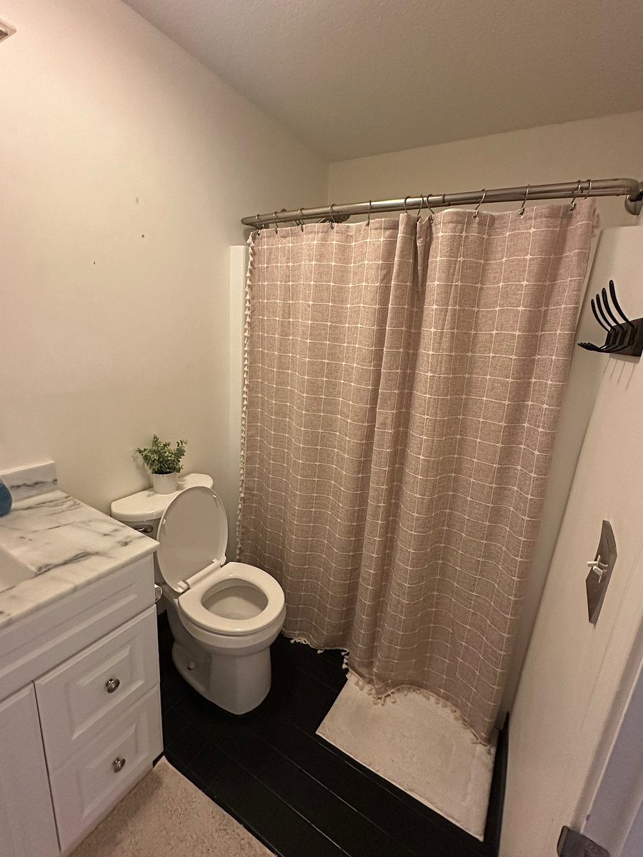 Furnished Finder property 823356_1 photo 16