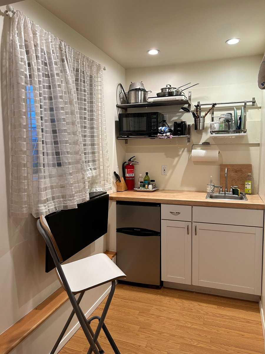 Furnished Finder property 823376_1 photo 4