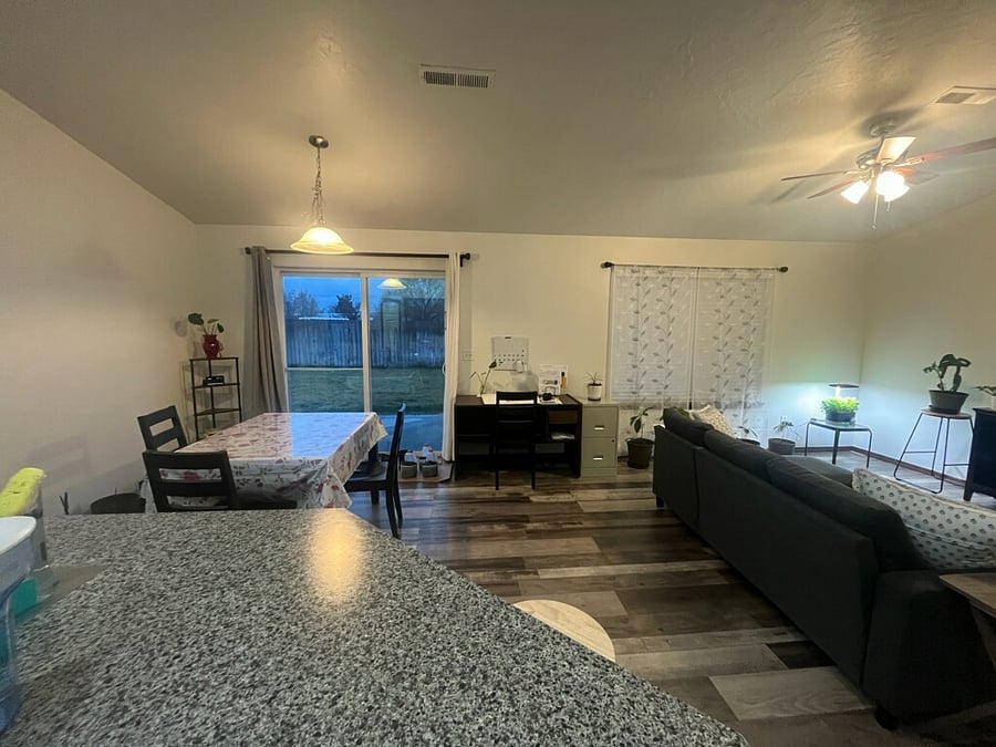 Furnished Finder property 823387_2 photo 8