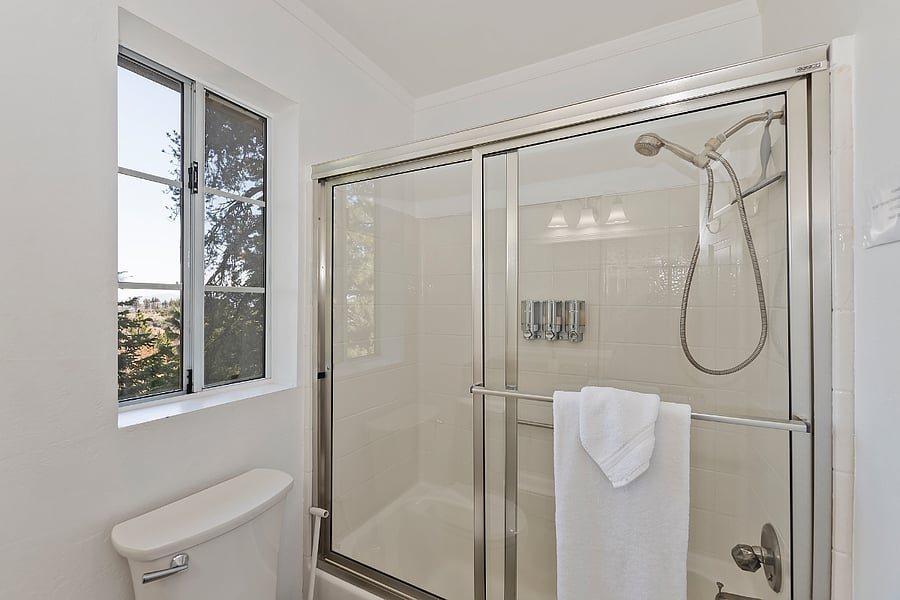 Furnished Finder property 823398_1 photo 15