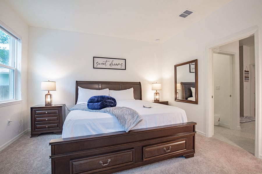 Furnished Finder property 823401_1 photo 8