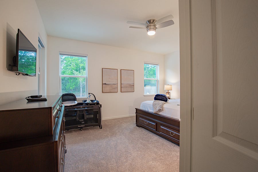 Furnished Finder property 823401_1 photo 9