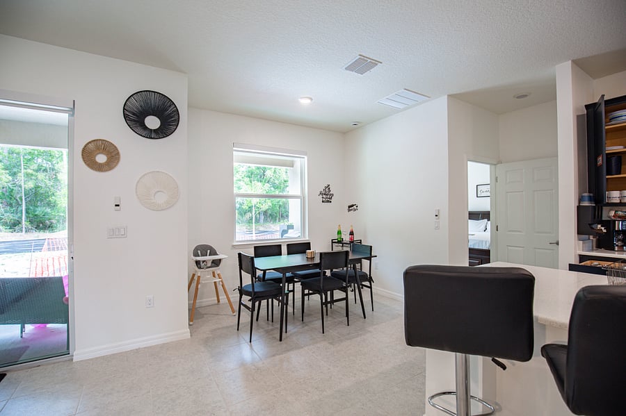 Furnished Finder property 823401_1 photo 40