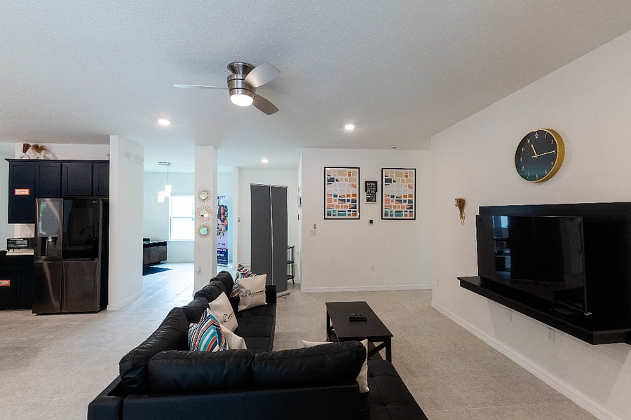 Furnished Finder property 823401_1 photo 37