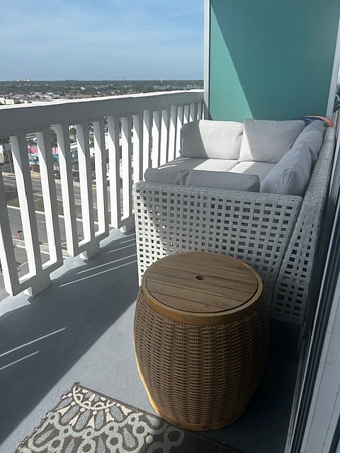 Furnished Finder property 823411_1 photo 31