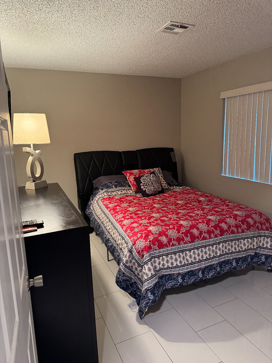 Furnished Finder property 823450_1 photo 12