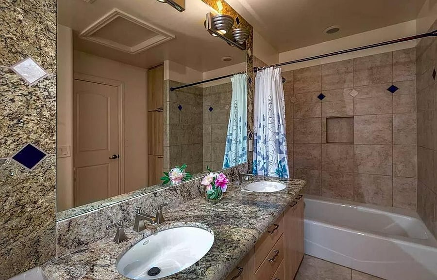 Furnished Finder property 823481_1 photo 9