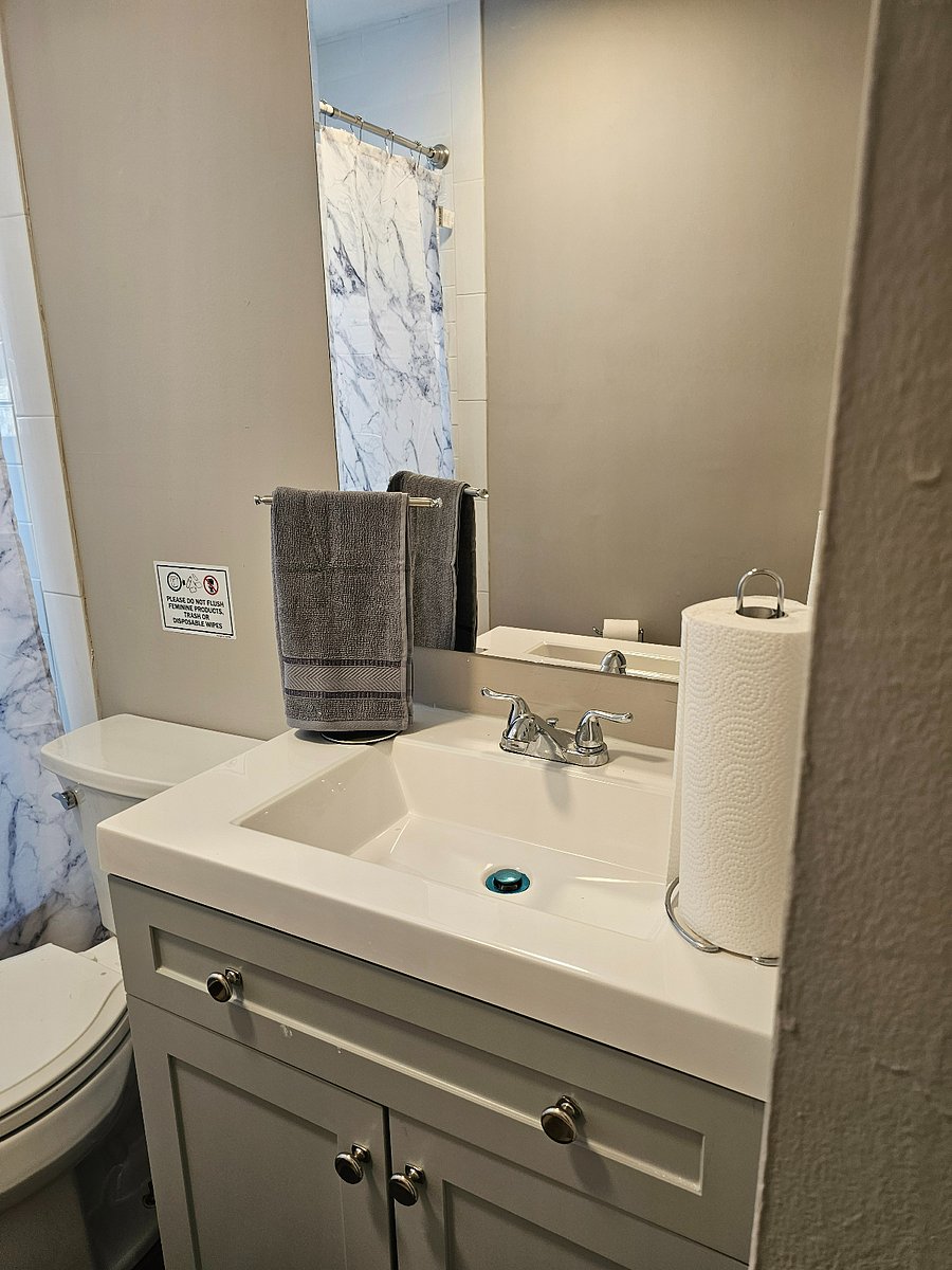 Furnished Finder property 823504_1 photo 18