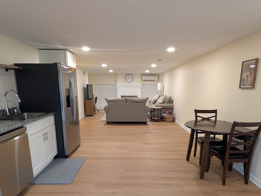 Furnished Finder property 823609_1 photo 5