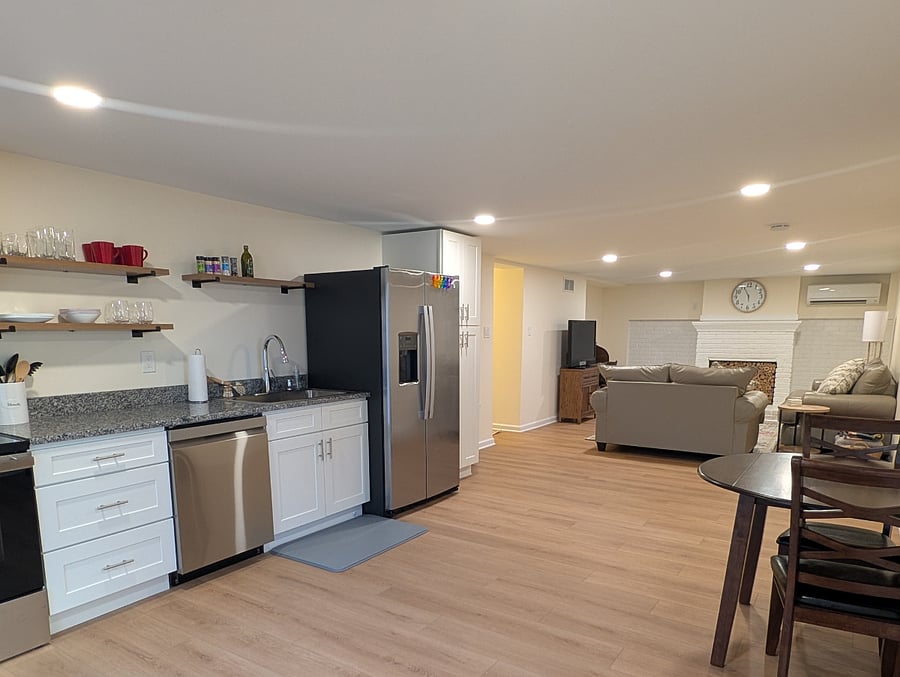 Furnished Finder property 823609_1 photo 3