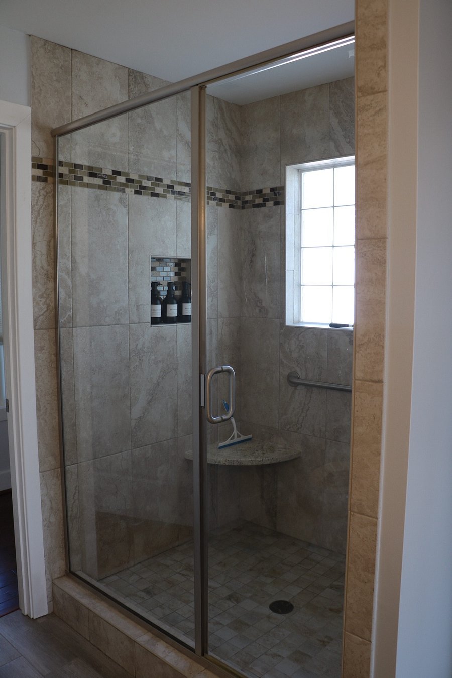 Furnished Finder property 823618_1 photo 39
