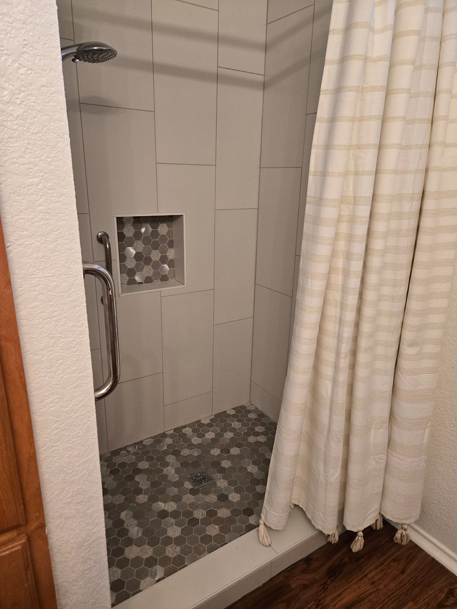 Furnished Finder property 823621_1 photo 8