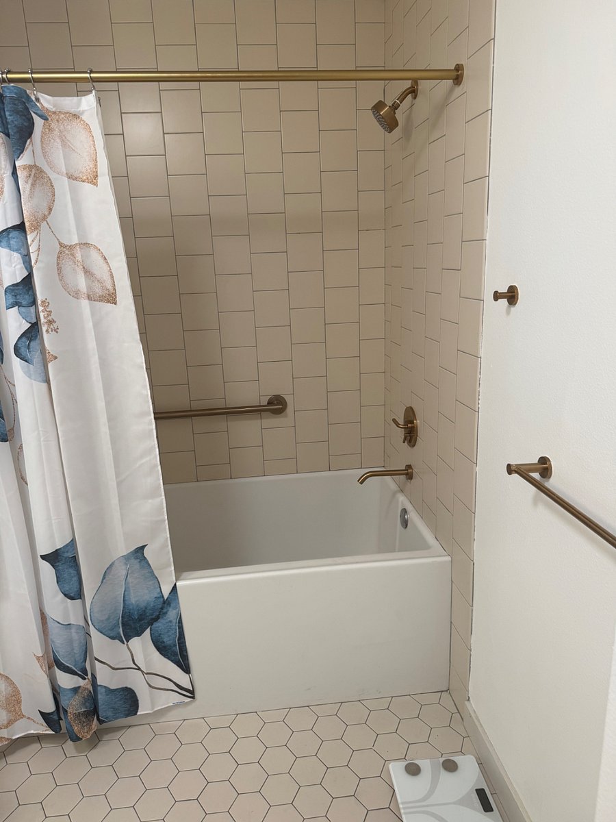 Furnished Finder property 823630_1 photo 16
