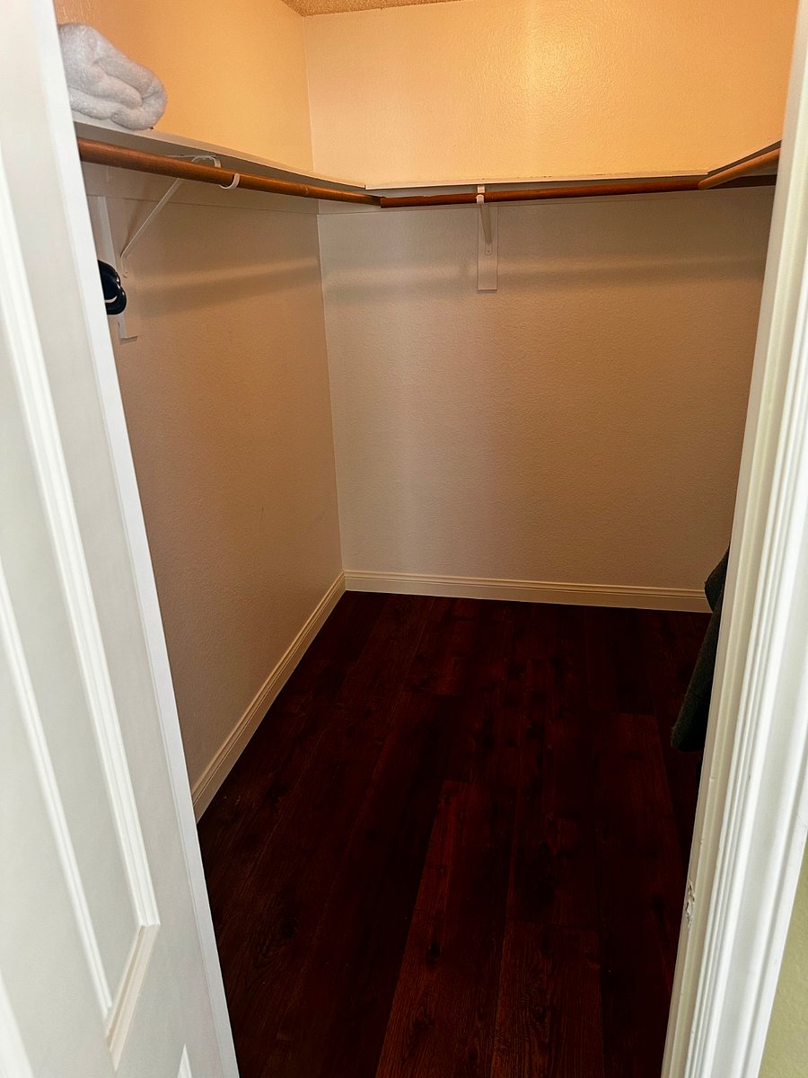 Furnished Finder property 823638_1 photo 3