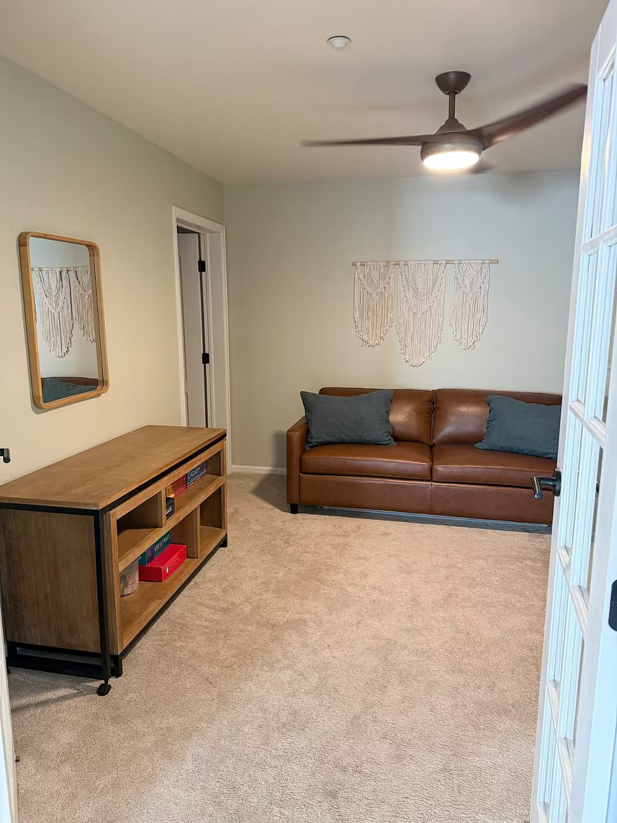 Furnished Finder property 823672_1 photo 18
