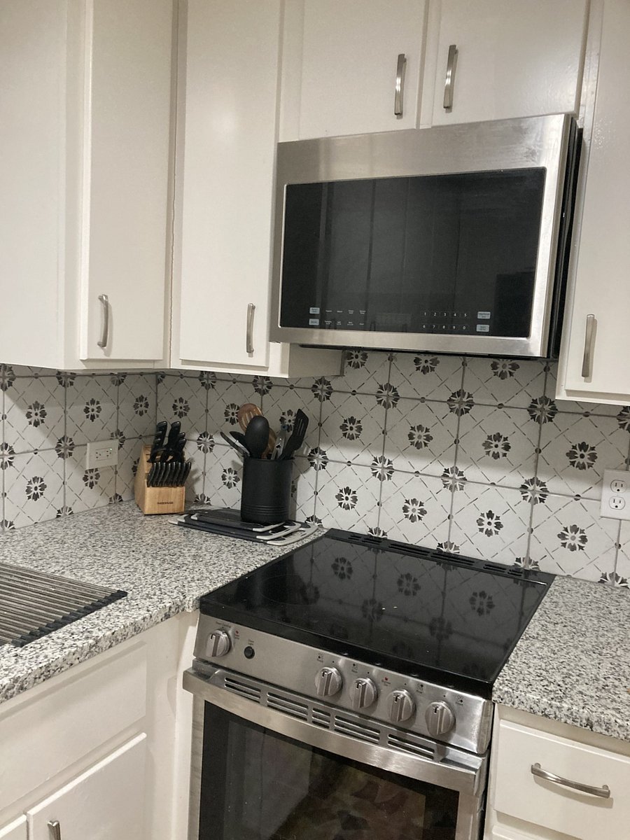 Furnished Finder property 823691_1 photo 7