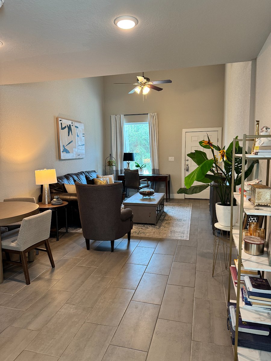 Furnished Finder property 823705_1 photo 3