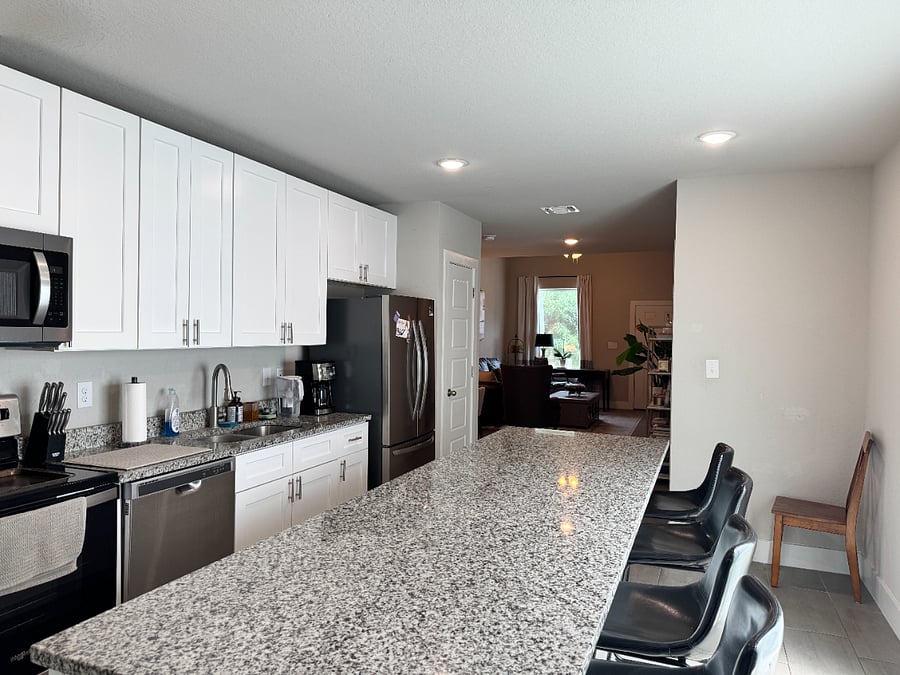 Furnished Finder property 823705_1 photo 10