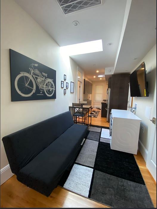Furnished Finder property 823819_1 photo 3