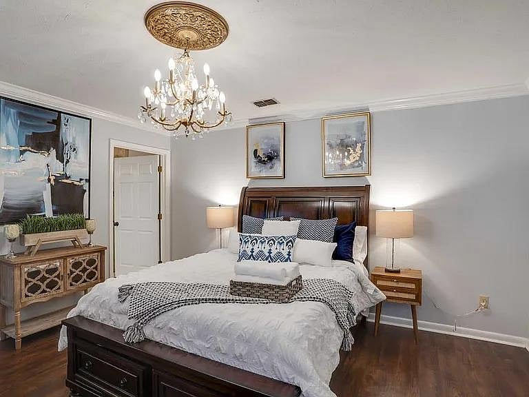 Furnished Finder property 823831_1 photo 5