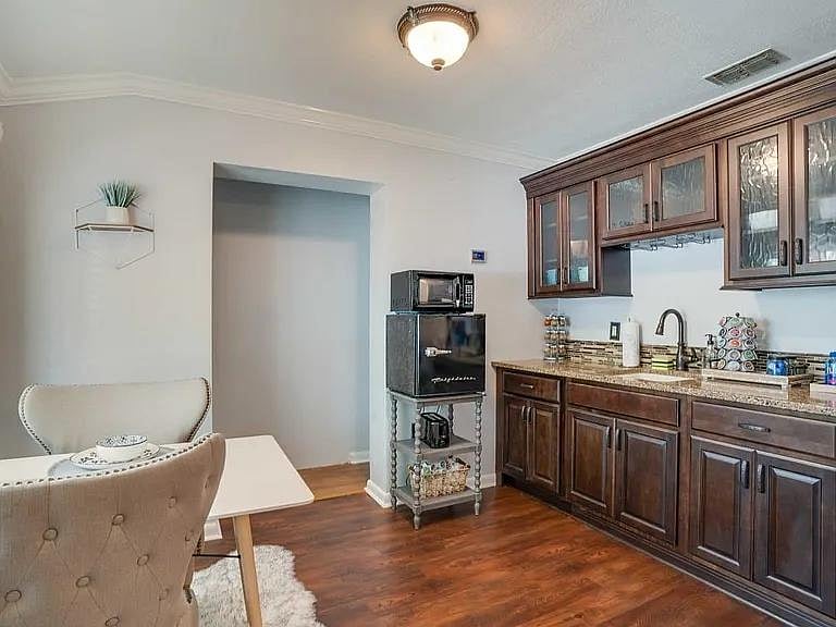 Furnished Finder property 823831_1 photo 7