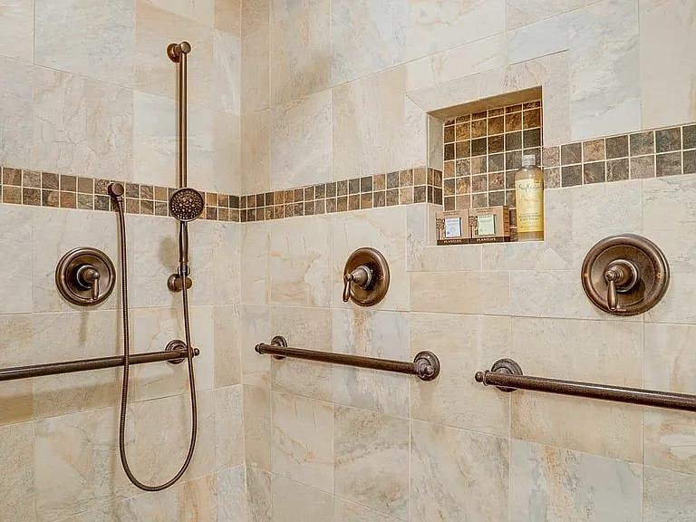 Furnished Finder property 823831_1 photo 6