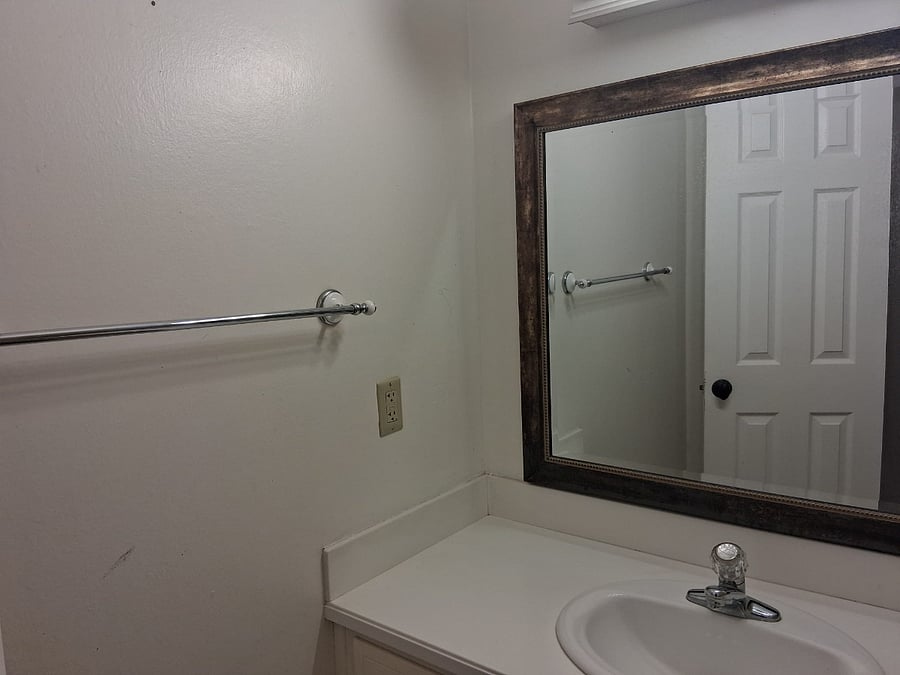 Furnished Finder property 823831_3 photo 10