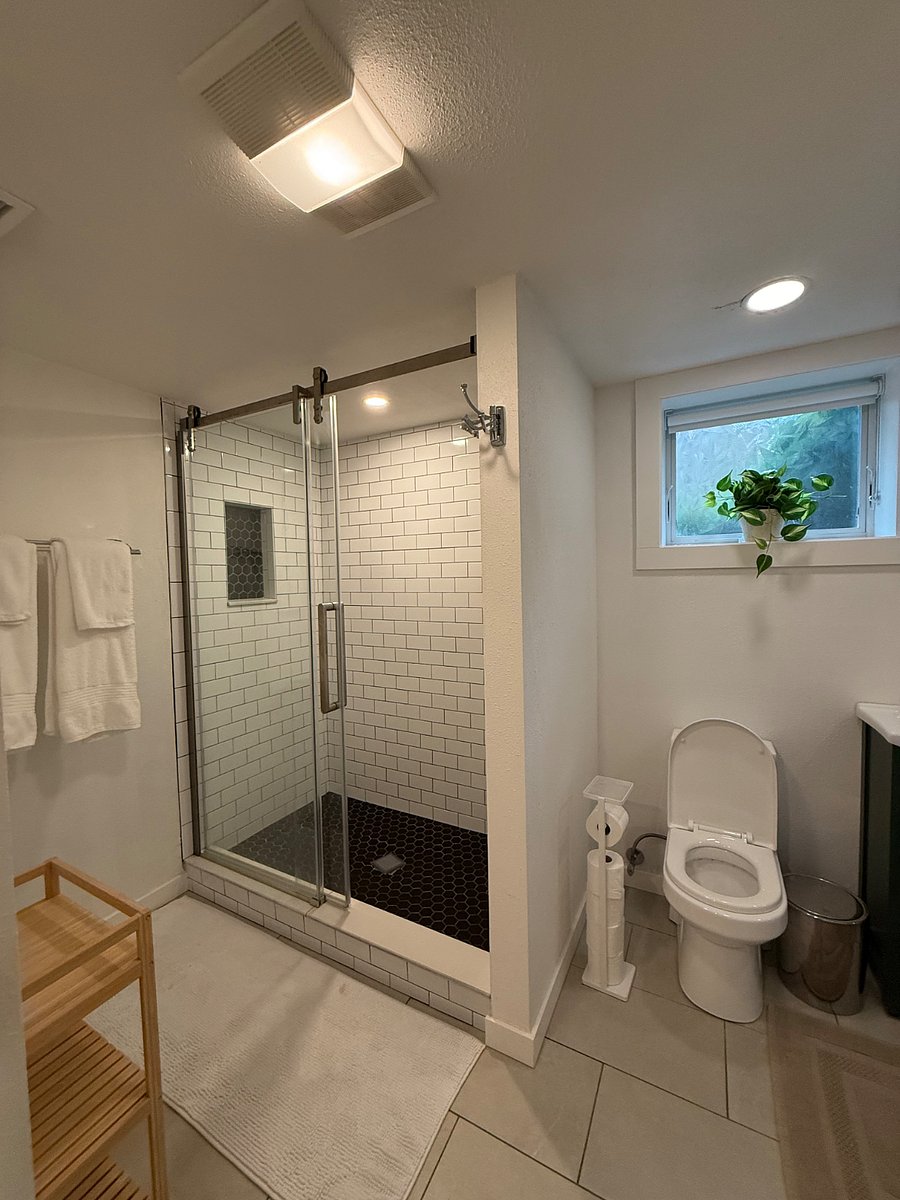 Furnished Finder property 823856_1 photo 6