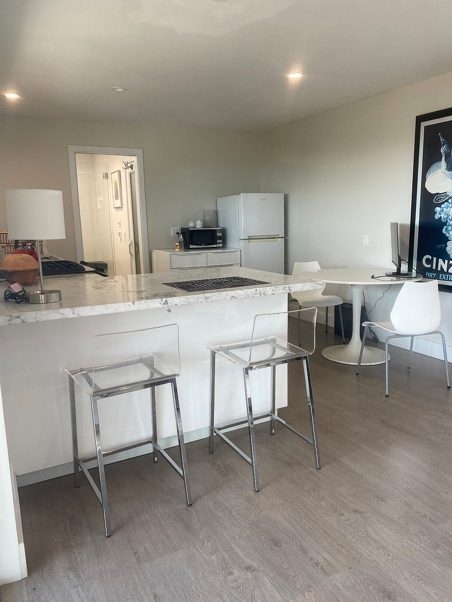Furnished Finder property 823882_1 photo 6