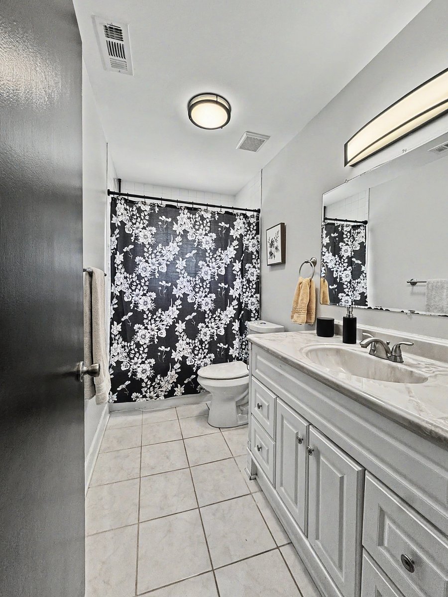 Furnished Finder property 823887_1 photo 18