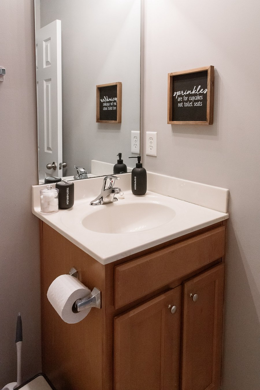 Furnished Finder property 823901_1 photo 38