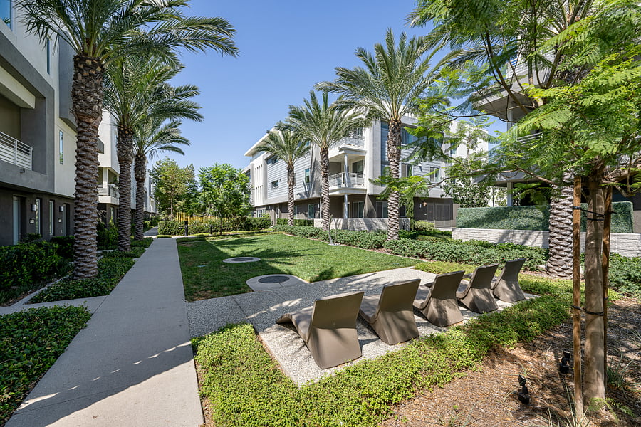 Furnished Finder property 823935_1 photo 40