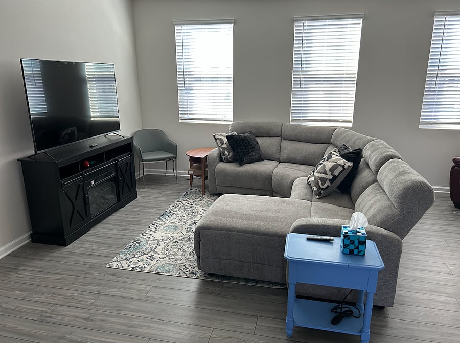 Furnished Finder property 823950_1 photo 3