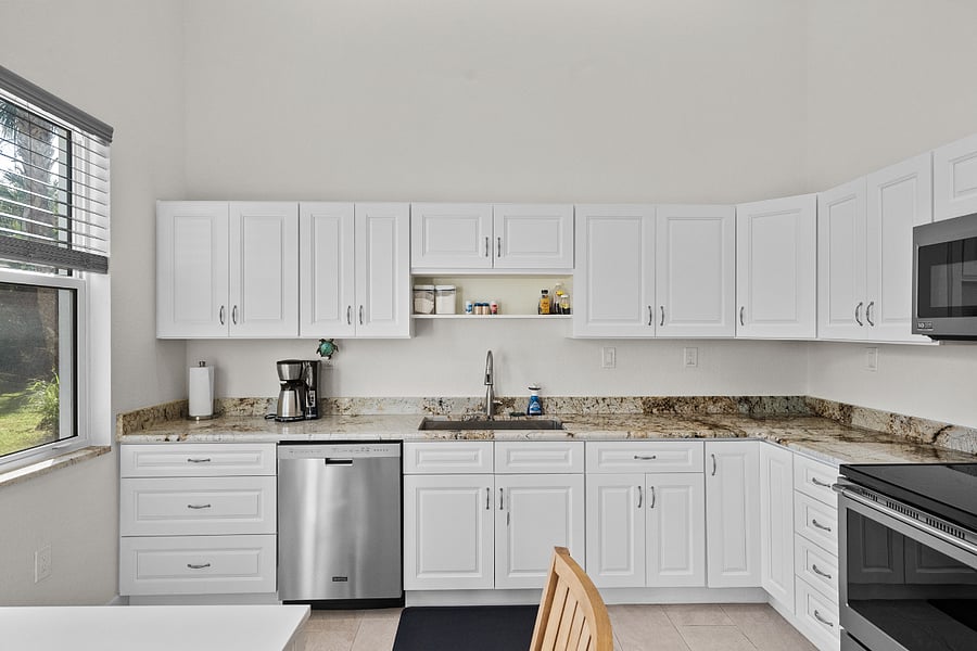 Furnished Finder property 823967_1 photo 11
