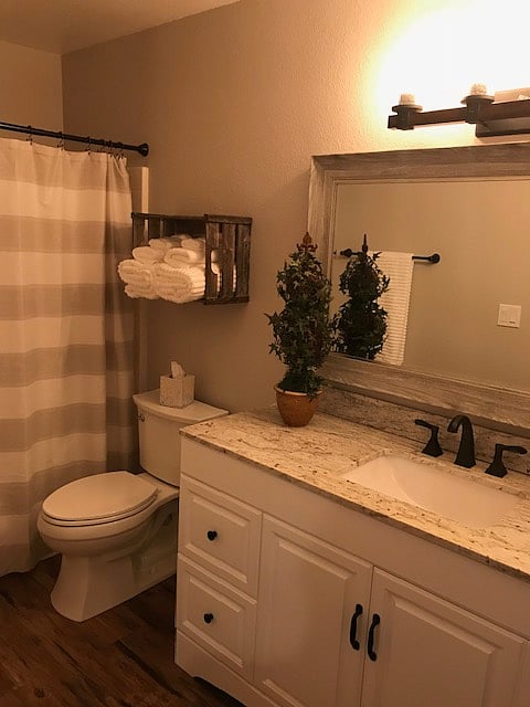 Bathroom #2