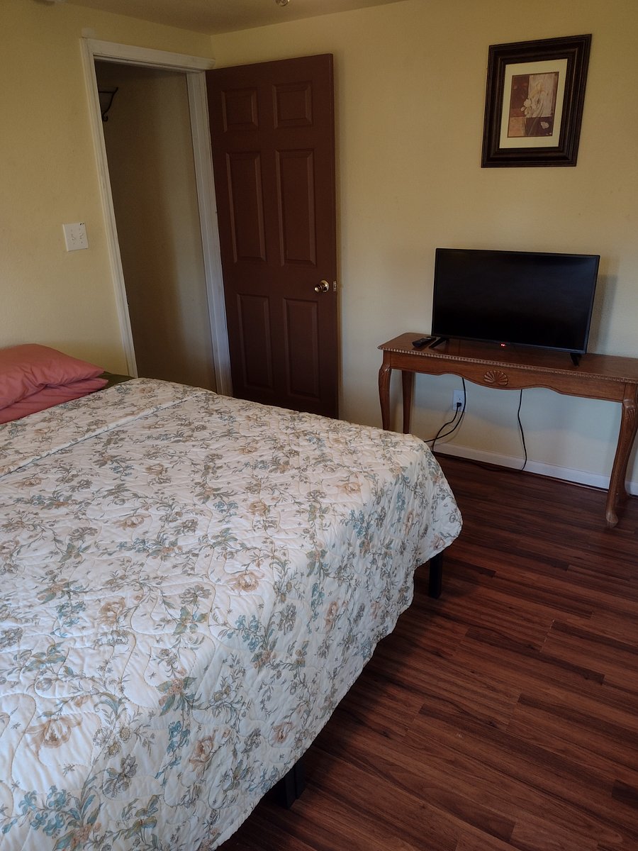 Furnished Finder property 824089_1 photo 4