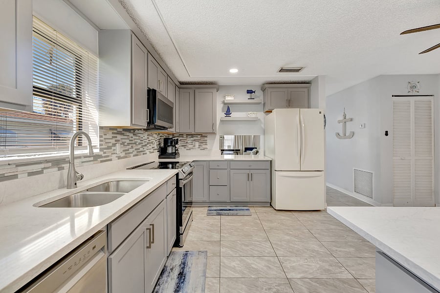 Furnished Finder property 824113_1 photo 4