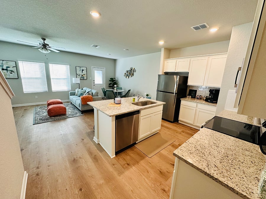 Furnished Finder property 824207_1 photo 26