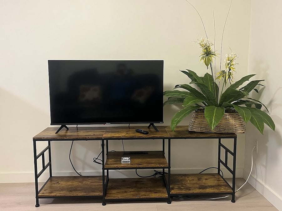 Smart tv to log into your streaming channels