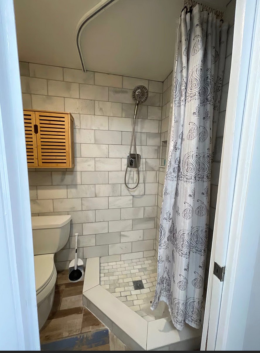 Furnished Finder property 824308_1 photo 14