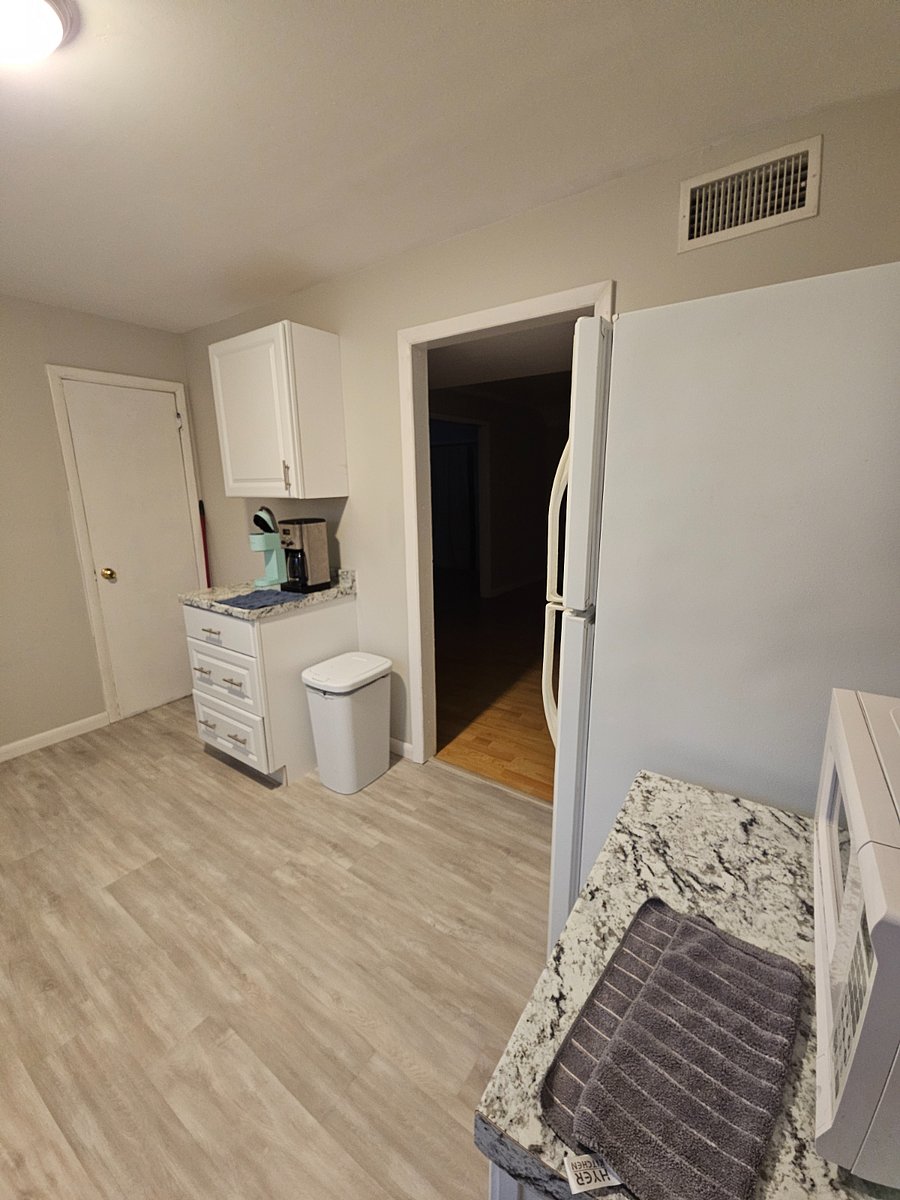 Furnished Finder property 824332_1 photo 7