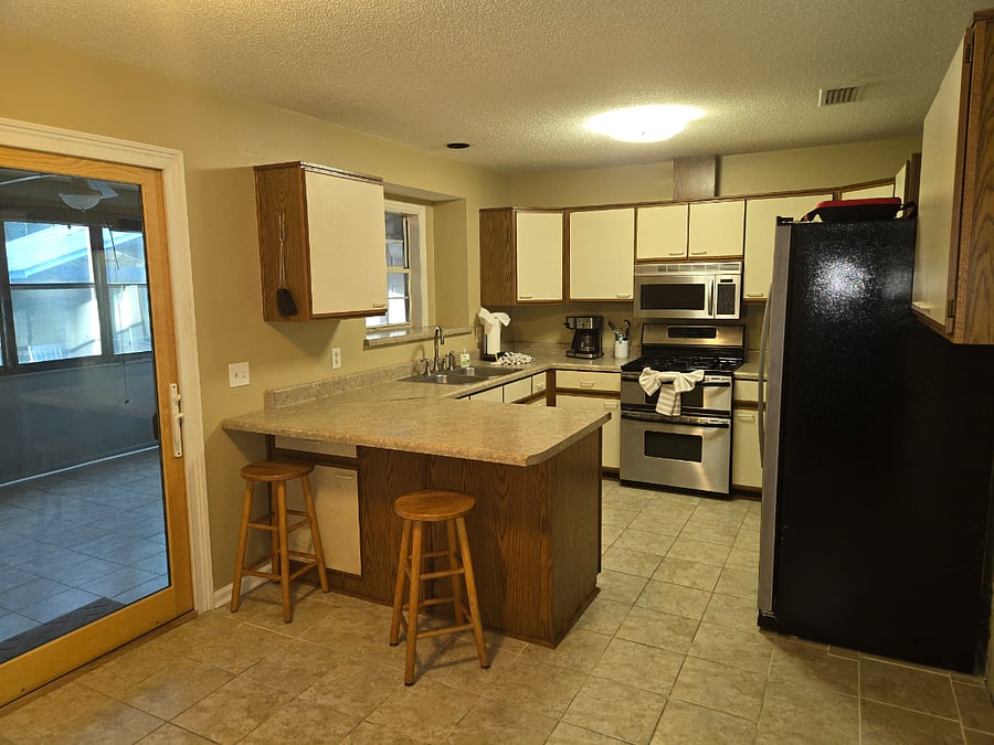 Furnished Finder property 824341_2 photo 8